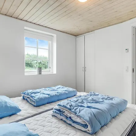 Gorgeous In With Sauna בית נופש *