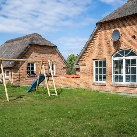 Gorgeous In With Sauna